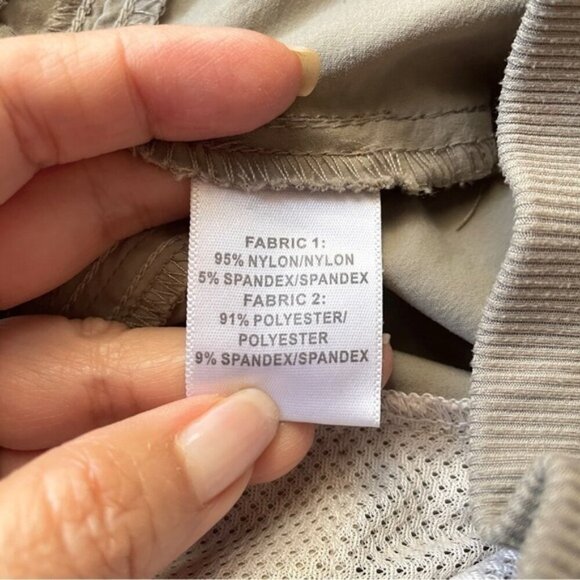 Kuhl Gray Durango Knicker Hiking Capri Shorts w/ Ruching - 6 - Picture 7 of 10